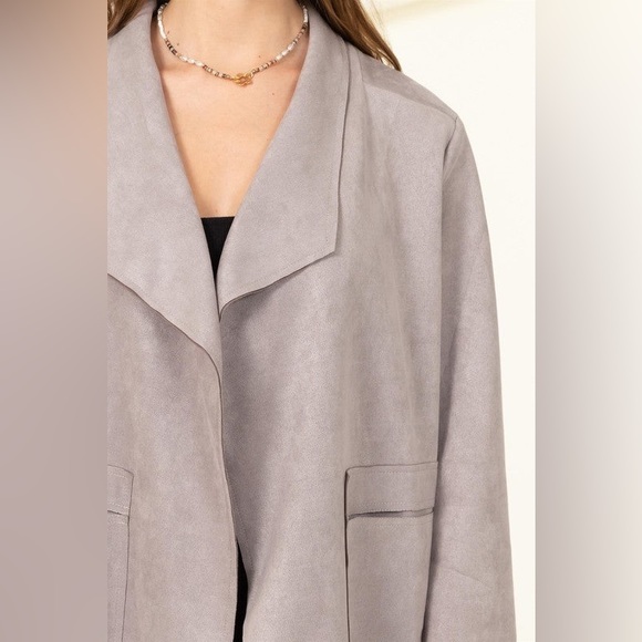 K By Kinnucan’s Adventure Grey Faux Suede Coat!!🔥🔥🔥 - Picture 4 of 16